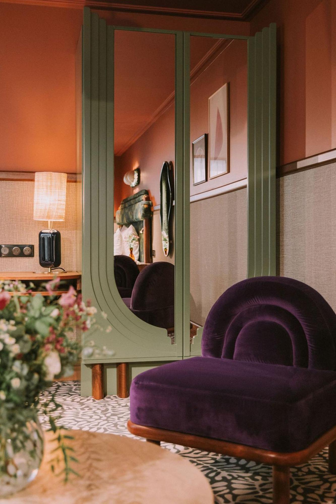 1.75 Paris La Treve Hotel Exterior photo