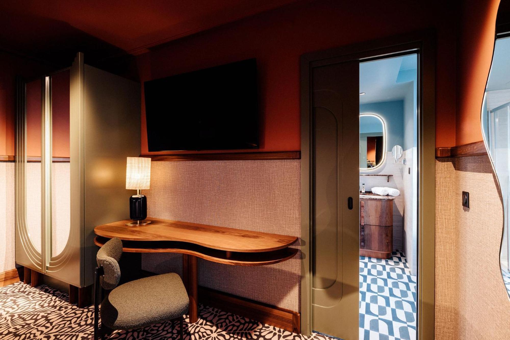 1.75 Paris La Treve Hotel Exterior photo