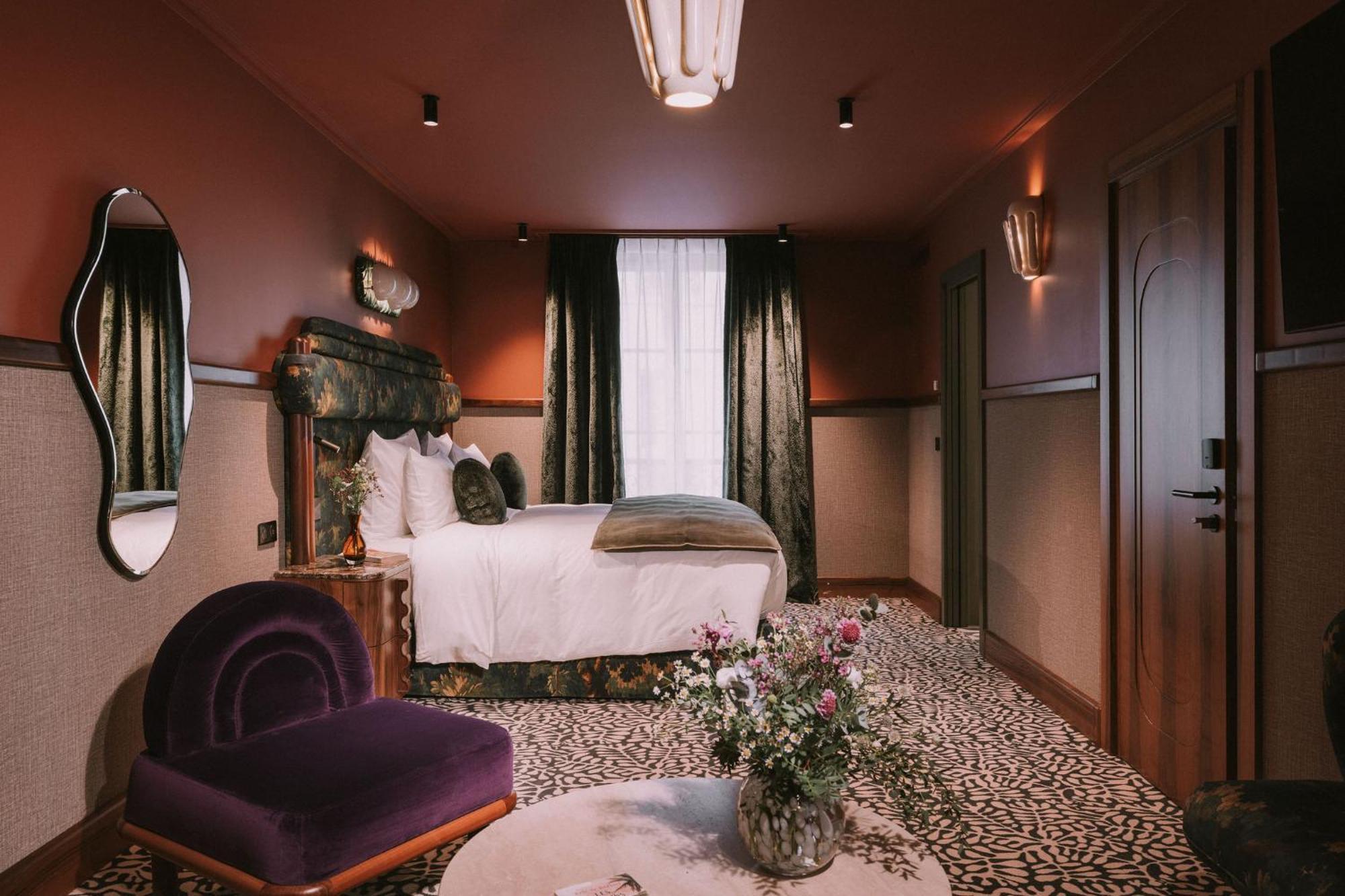 1.75 Paris La Treve Hotel Exterior photo